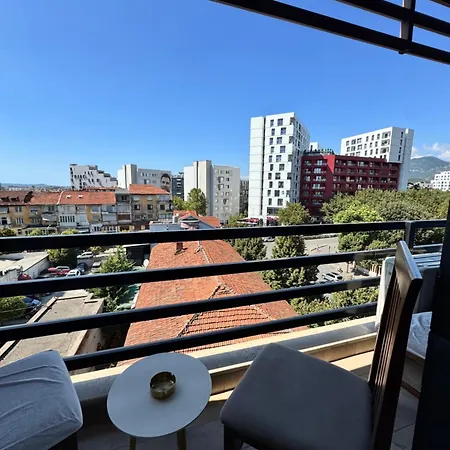 Sam's 3 - Tirana